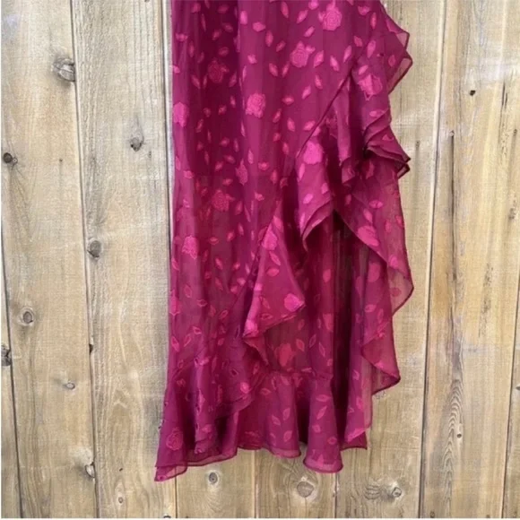 Burgundy Floral Jacquard Asymmetric Ruffle Chiffon Dress 🌿 - Picture 6 of 12